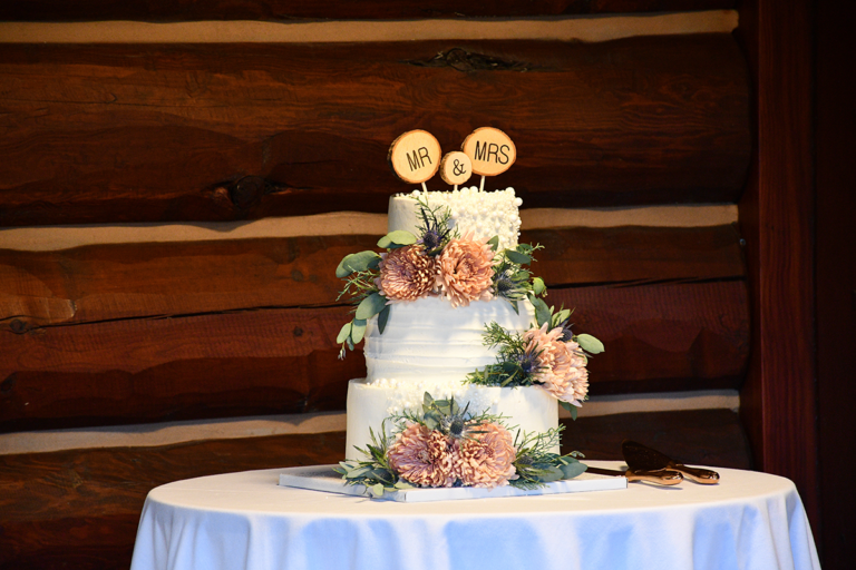 Colton Treadway, photographer, videographer wedding cake